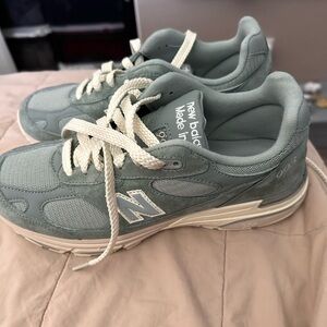 New balance 993 Kith pistachio